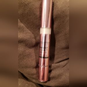 EVOLUTION Eye Bright Concealer